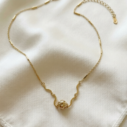 Minimal Luxe Pendant