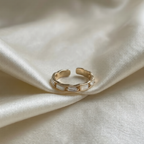 Adjustable Ring