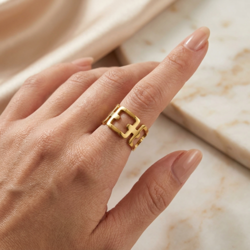 Golden Geometric Link Ring