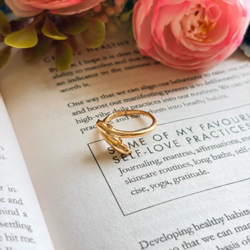 Dolphin Shaped Ring