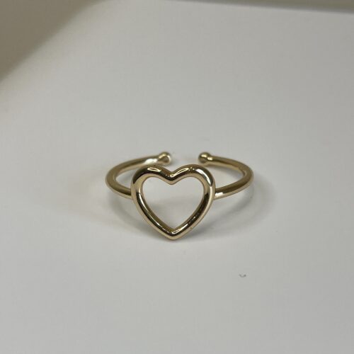 Hollow heart Ring