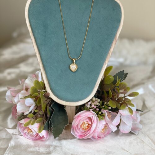 White Heart Desire Pendant Necklace