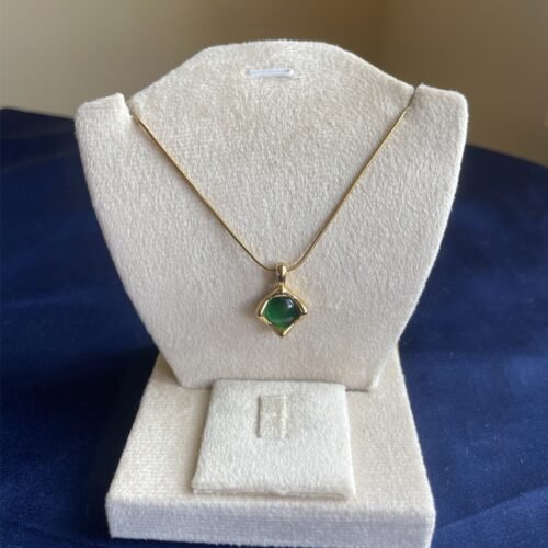 Vintage Green Stone Trapezium Pendant Necklace