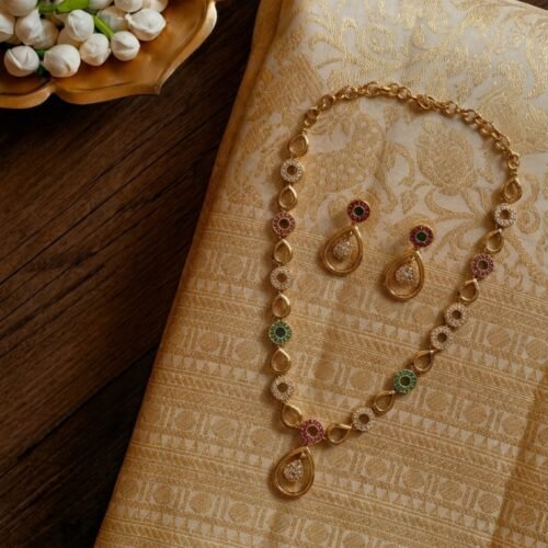 AD Stone Antique Necklace