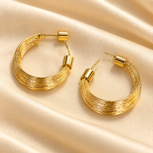 Ribbed Gold Hoop Earrings
